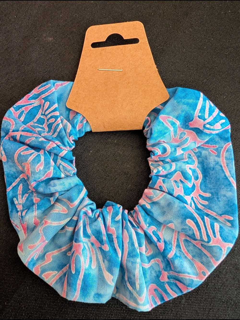 Hand Crafted Set Of 4 Batik Scrunchies - Picture 3 of 5